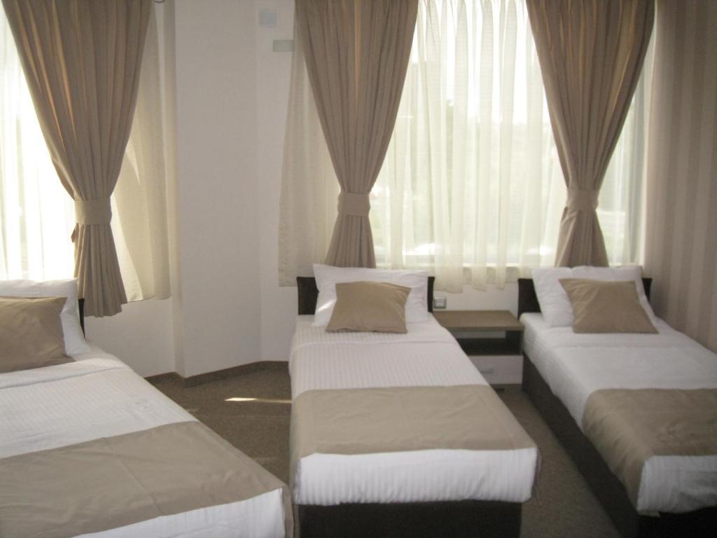 Domus Aparthotel Skopie Exterior foto