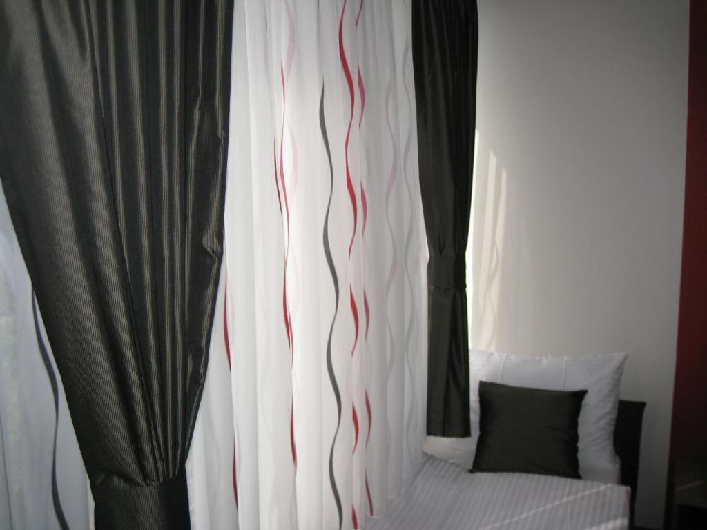 Domus Aparthotel Skopie Habitación foto