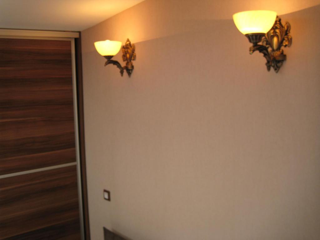 Domus Aparthotel Skopie Exterior foto