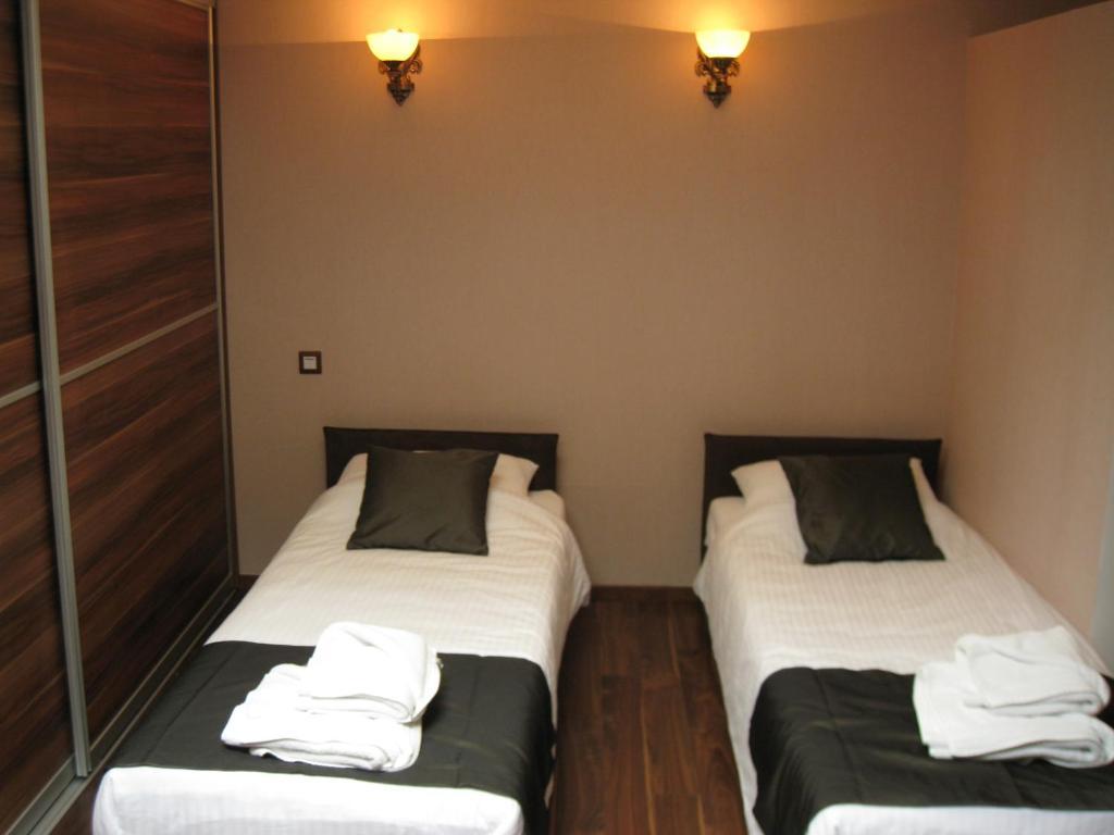 Domus Aparthotel Skopie Exterior foto